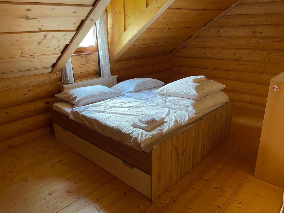 Trinity Log Cabin Wellness Resort Štrba Zewnętrze zdjęcie